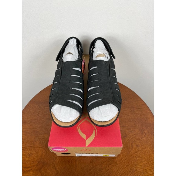 Comfortiva Pisces Slingback Sandal in Black Size 8